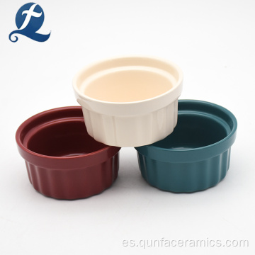 Color de cerámica personalizada Ramekin al por mayor